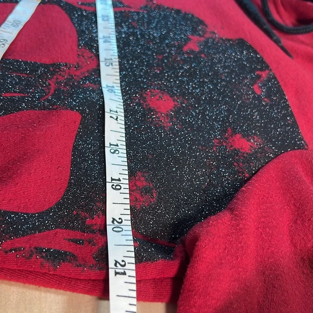 Red Hoodie Black Skull Graphic Sweatshirt. Sz L